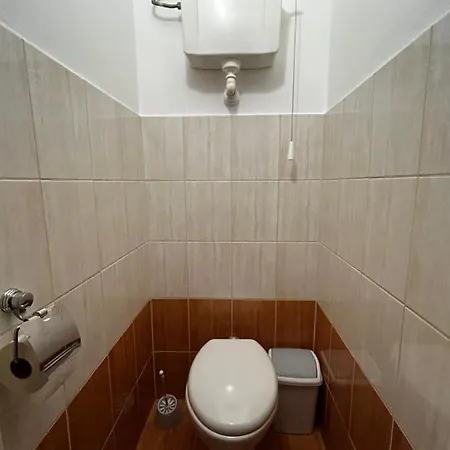 Backstage Apartment Gyor Exterior photo