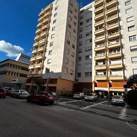 Backstage Apartment Gyor Exterior photo